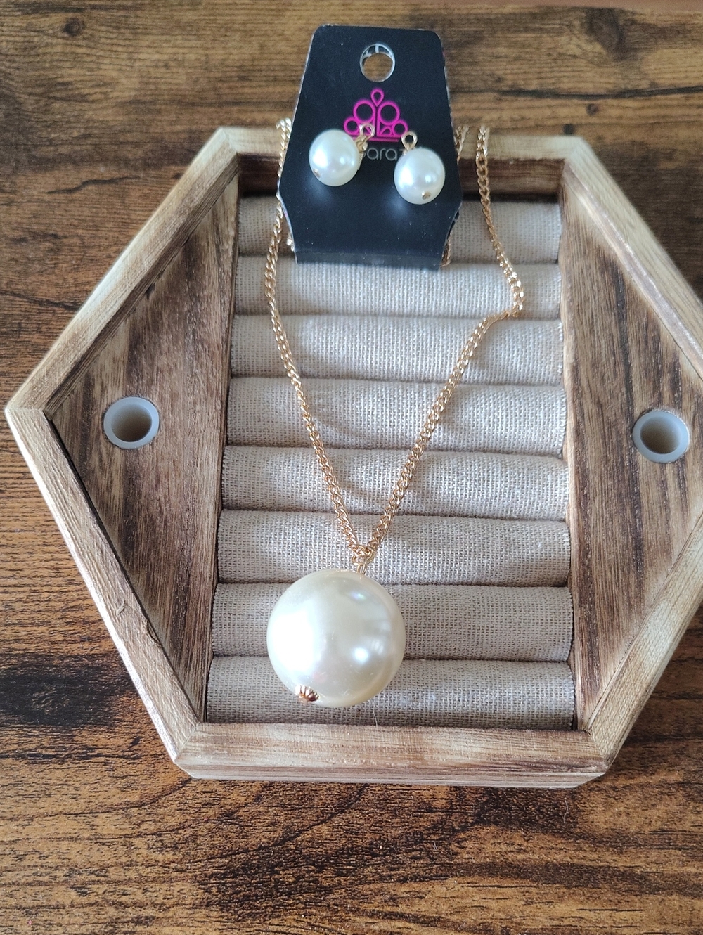 Gold-Tone Pearl Pendant Necklace & Stud Earrings - Women Jewelry